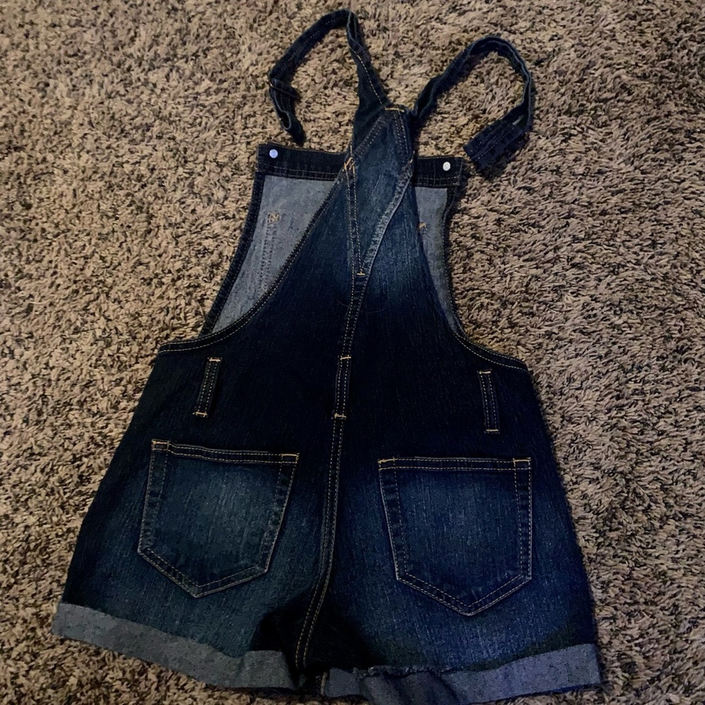 Overall shorts - Picture 2 of 2